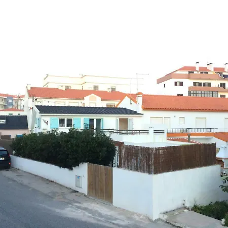 Hostal Native Surfhouse