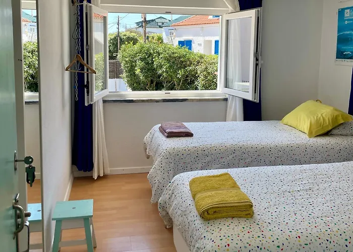 Hostel Native Surfhouse Praia da Lourinhã