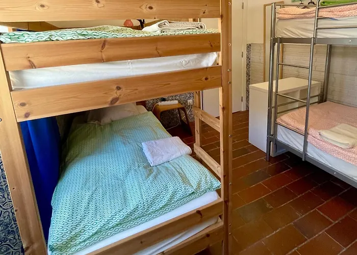 Hostel Native Surfhouse Praia da Lourinhã