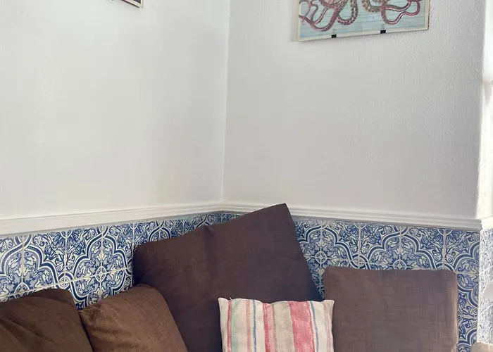 Native Surfhouse Praia da Lourinhã