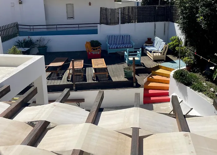 Native Surfhouse * Praia da Lourinhã