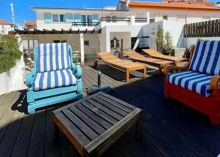 Hostel Native Surfhouse Praia da Lourinhã